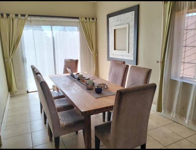 3 BEDROOM HOUSE FOR SALE IN PRIMROSE